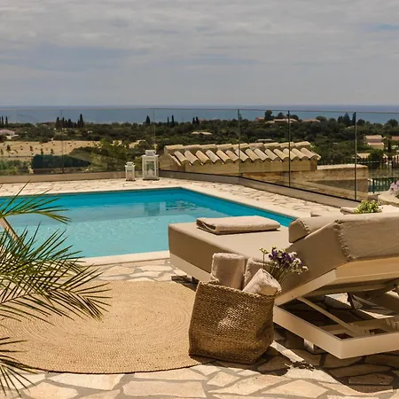 Ipoliti Luxury Living Villa Svoronata